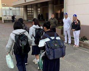 兵庫ブレイバーズあいさつ運動