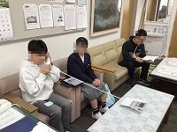 は