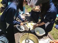 は