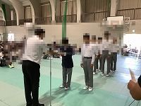 ひ