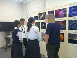 宇宙の写真展示