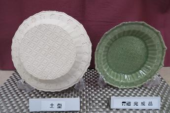土型と青磁(完成品)
