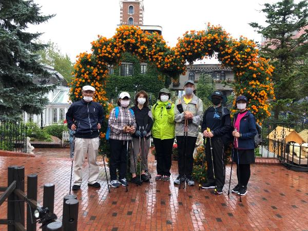 ノルディック・ウォーキング参加者の写真