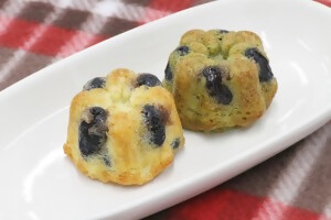 黒豆プチケーキ