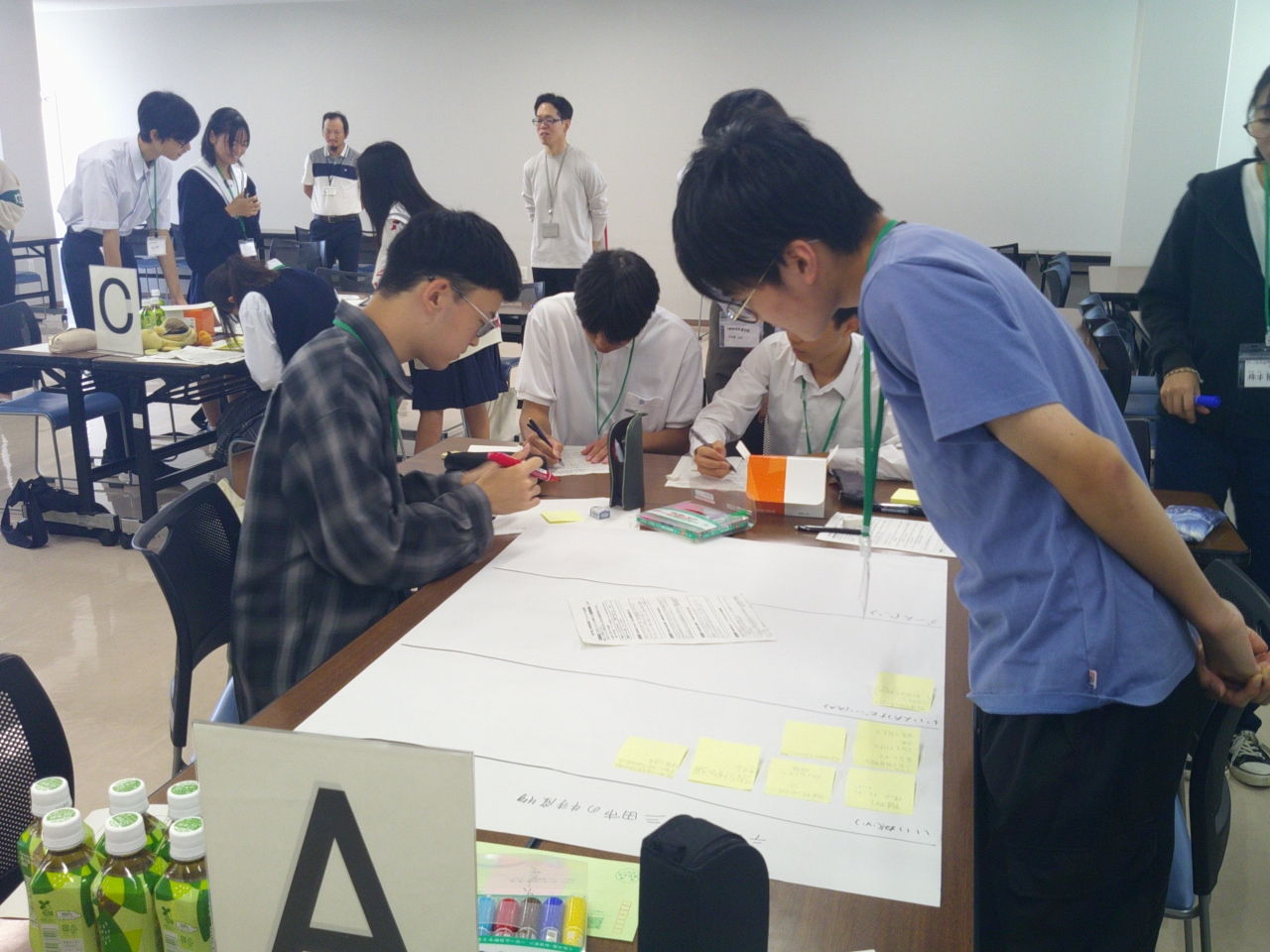 令和7年度第1回高校生議会ワークショップの様子