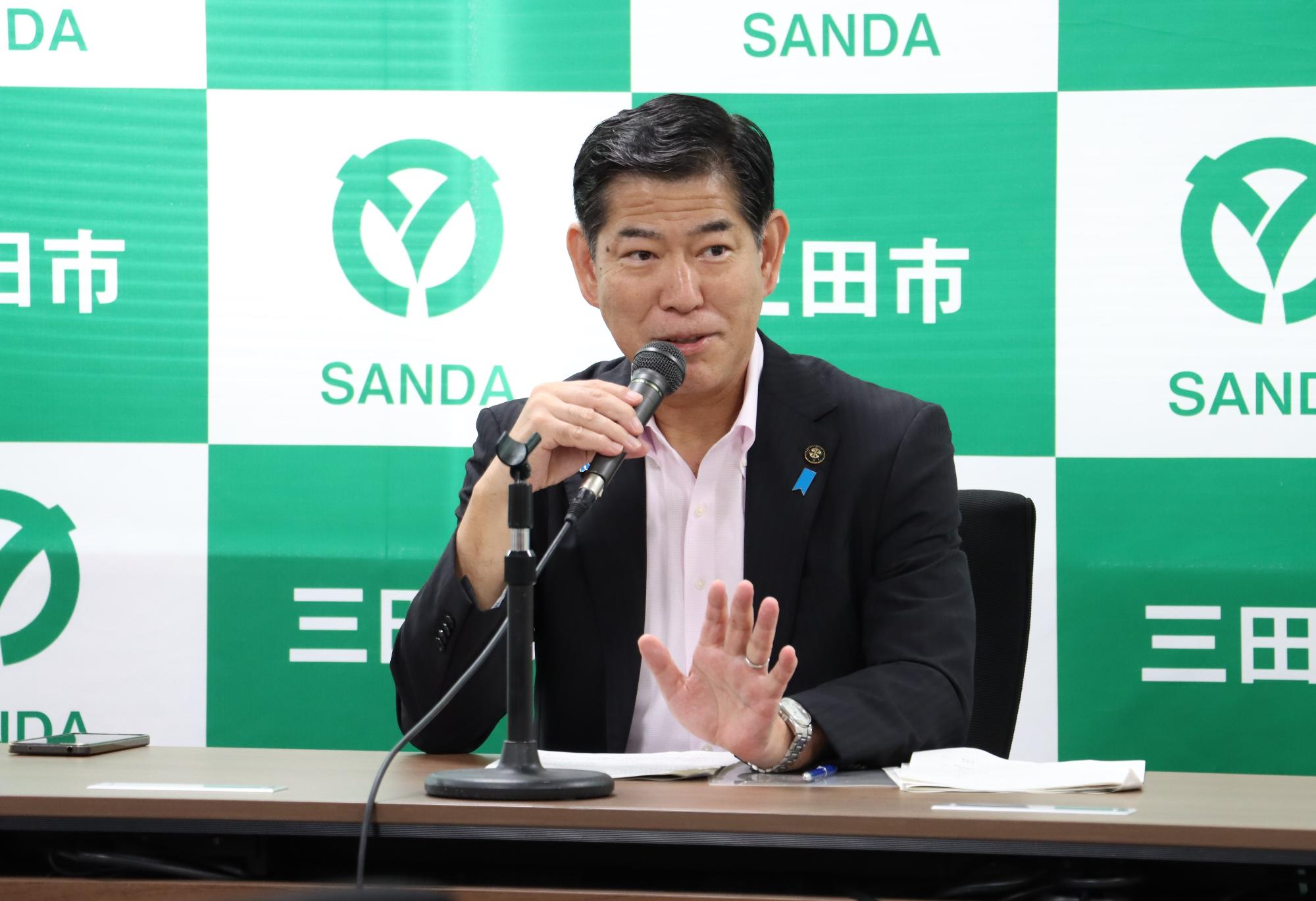 市長会見_20250724