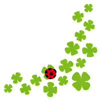 四葉のクローバーが沢山ある中にテントウムシがいるイラスト
