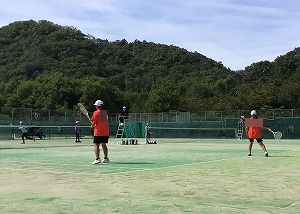 女子ソフトテニス