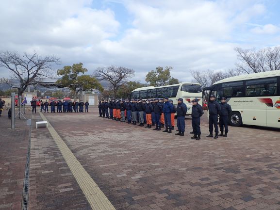 緊急消防援助隊（兵庫県大隊2次隊）出発式の様子