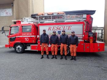 緊急消防援助隊(兵庫県大隊9次隊)の様子