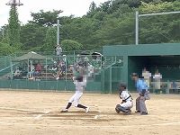 や