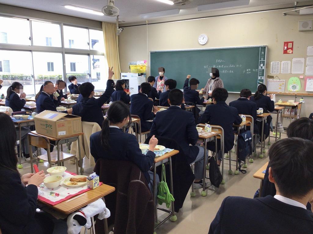 3年最後の給食2