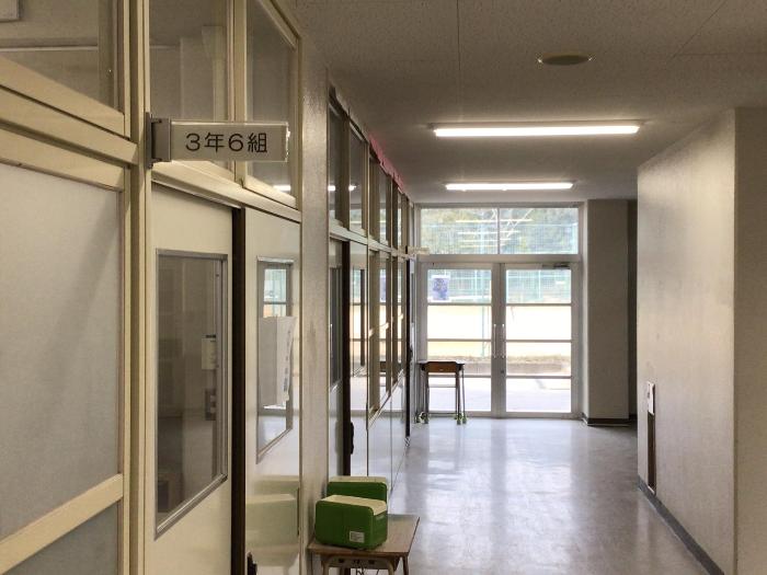 3年6組から7組へ