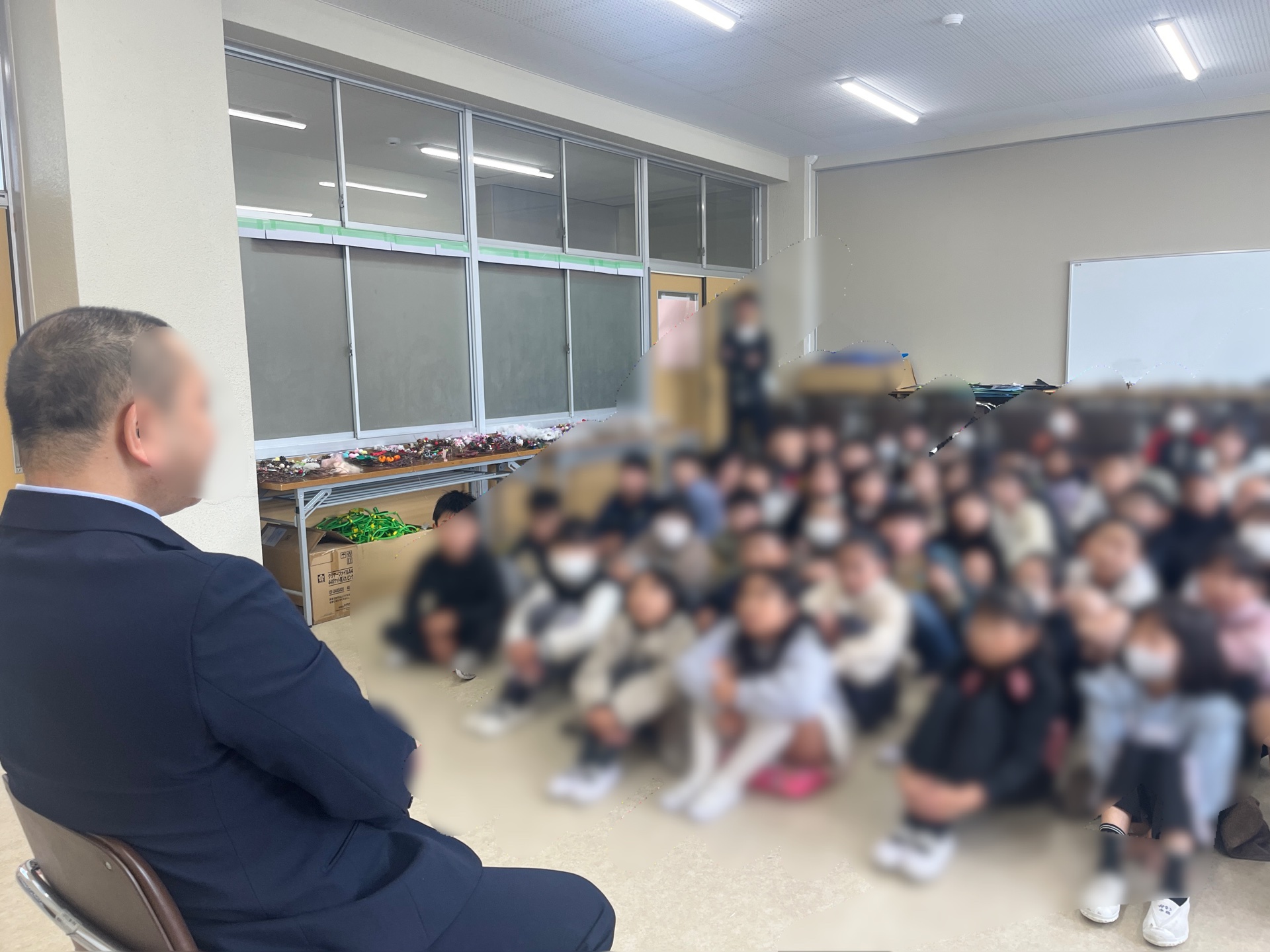 真剣に聞いています