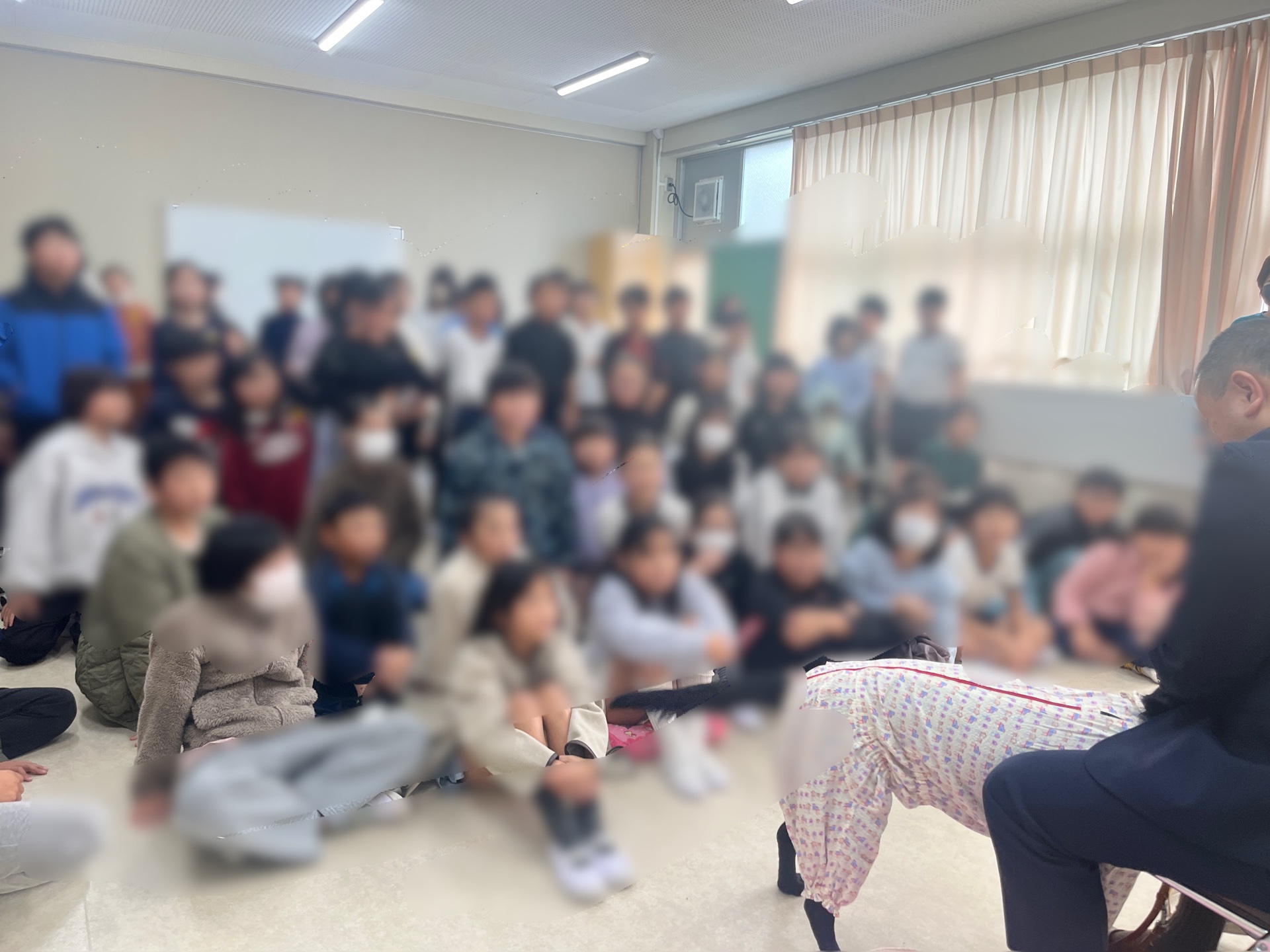 フレデリカと遊ぶさいとうさん