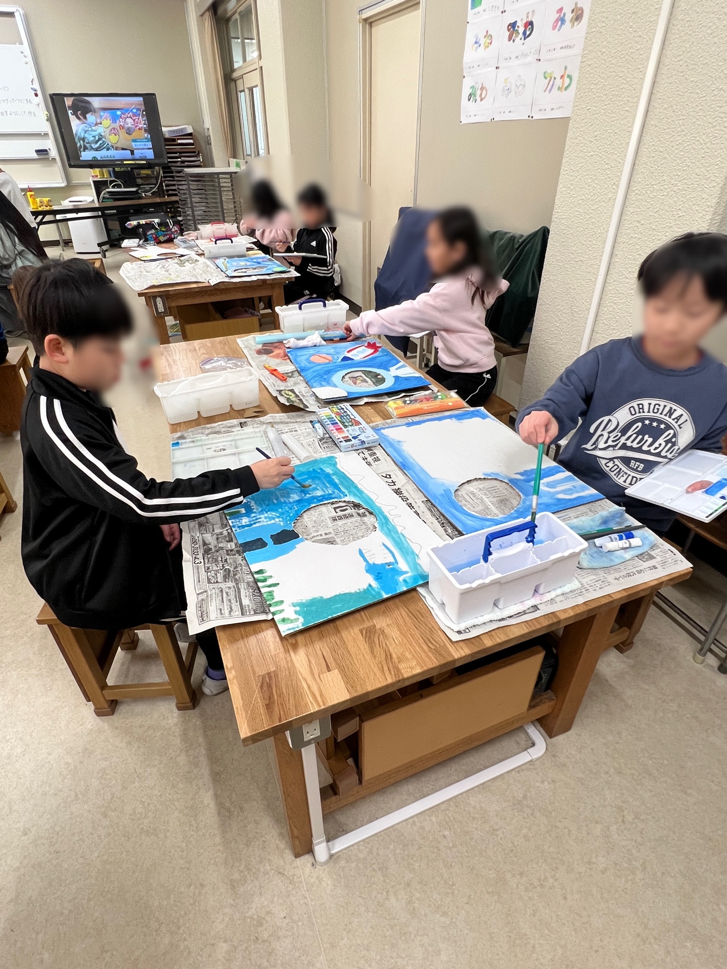 ここのグループは、水色メイン