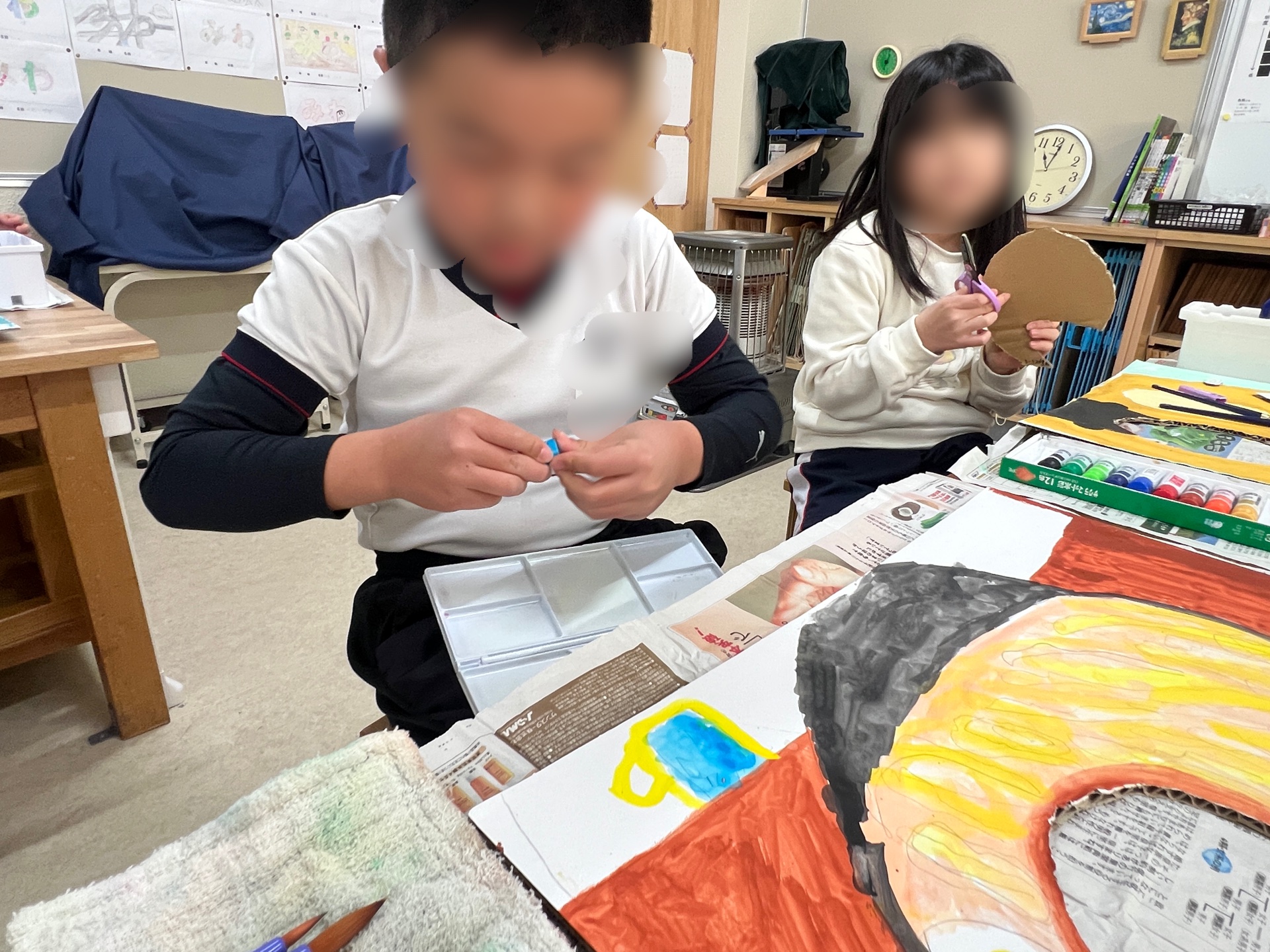 絵の具の準備スタート