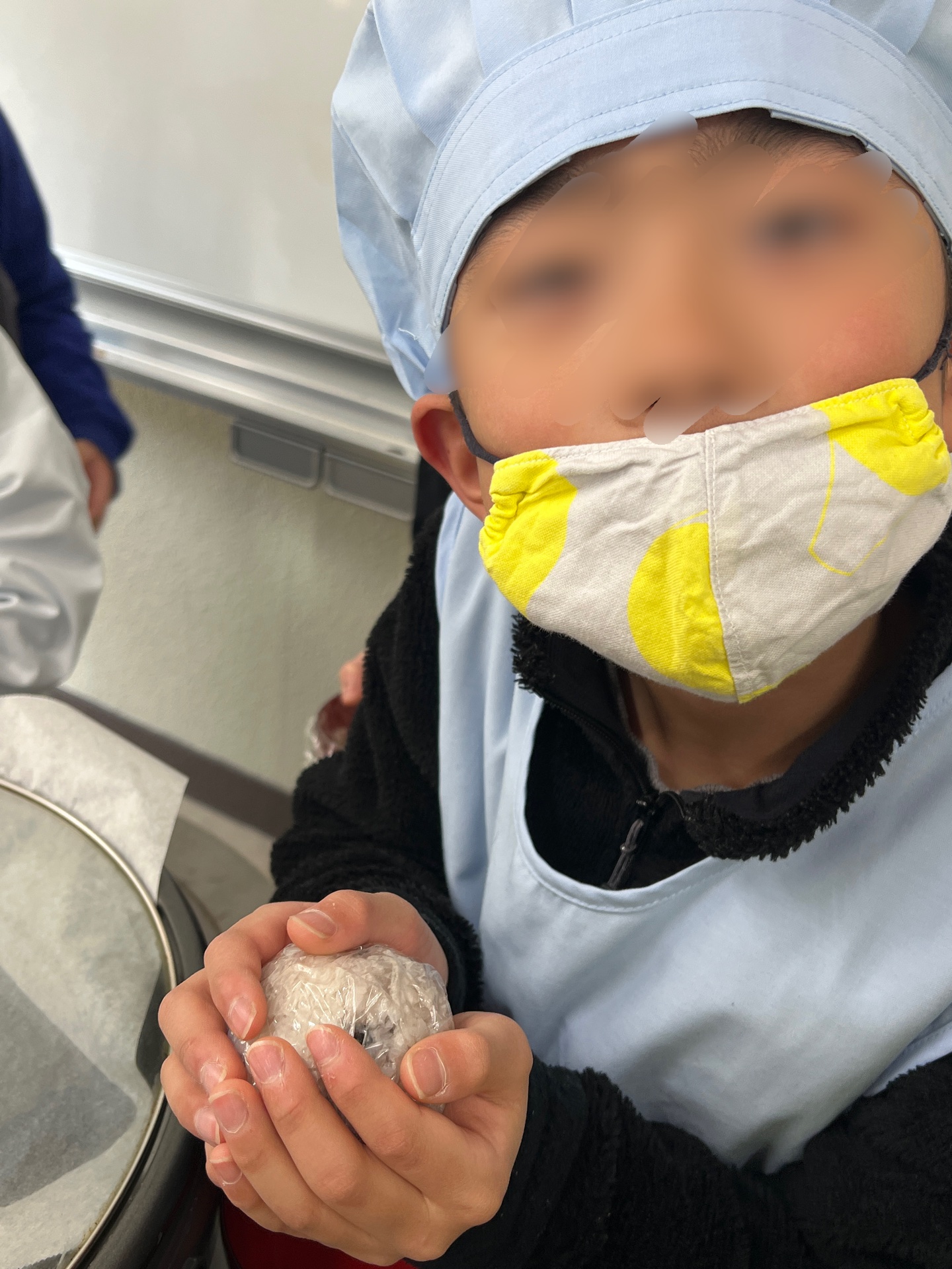 お結び、たのしい