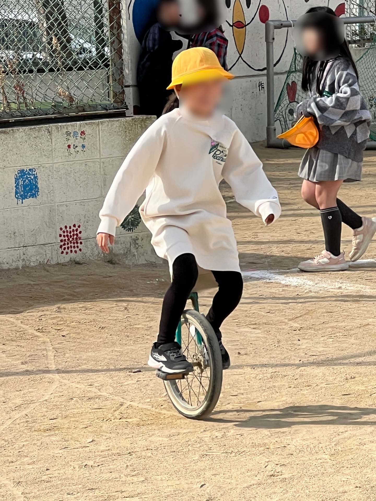 笑顔いっぱいで乗りこなす