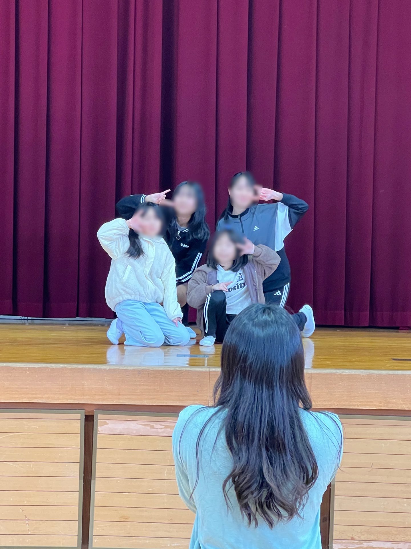 創作の最後のきめポーズ