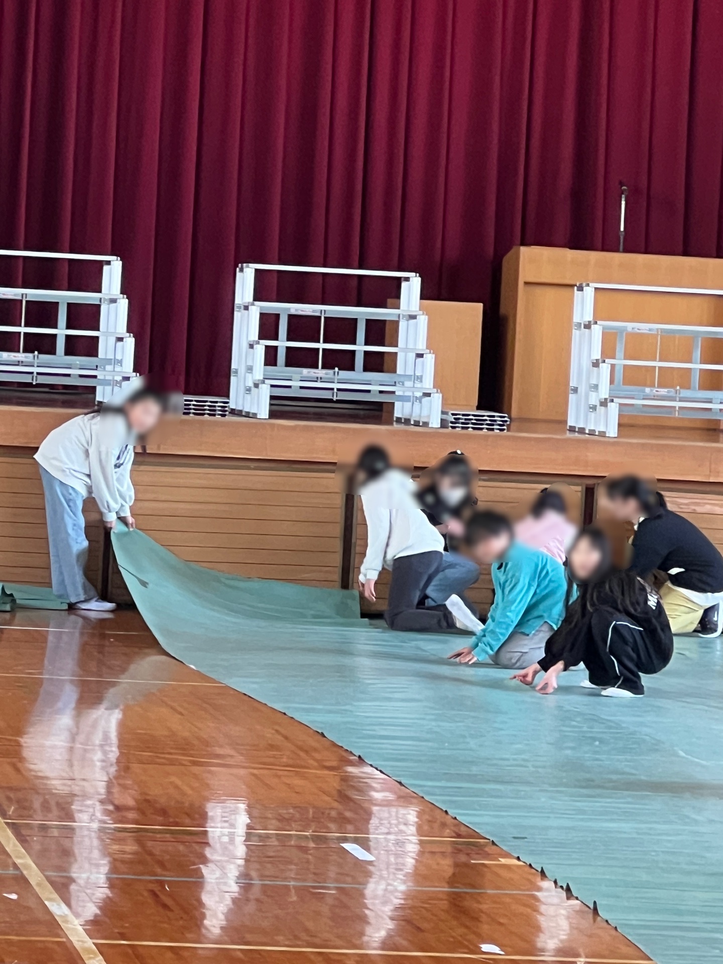 しっかりピーンとはる