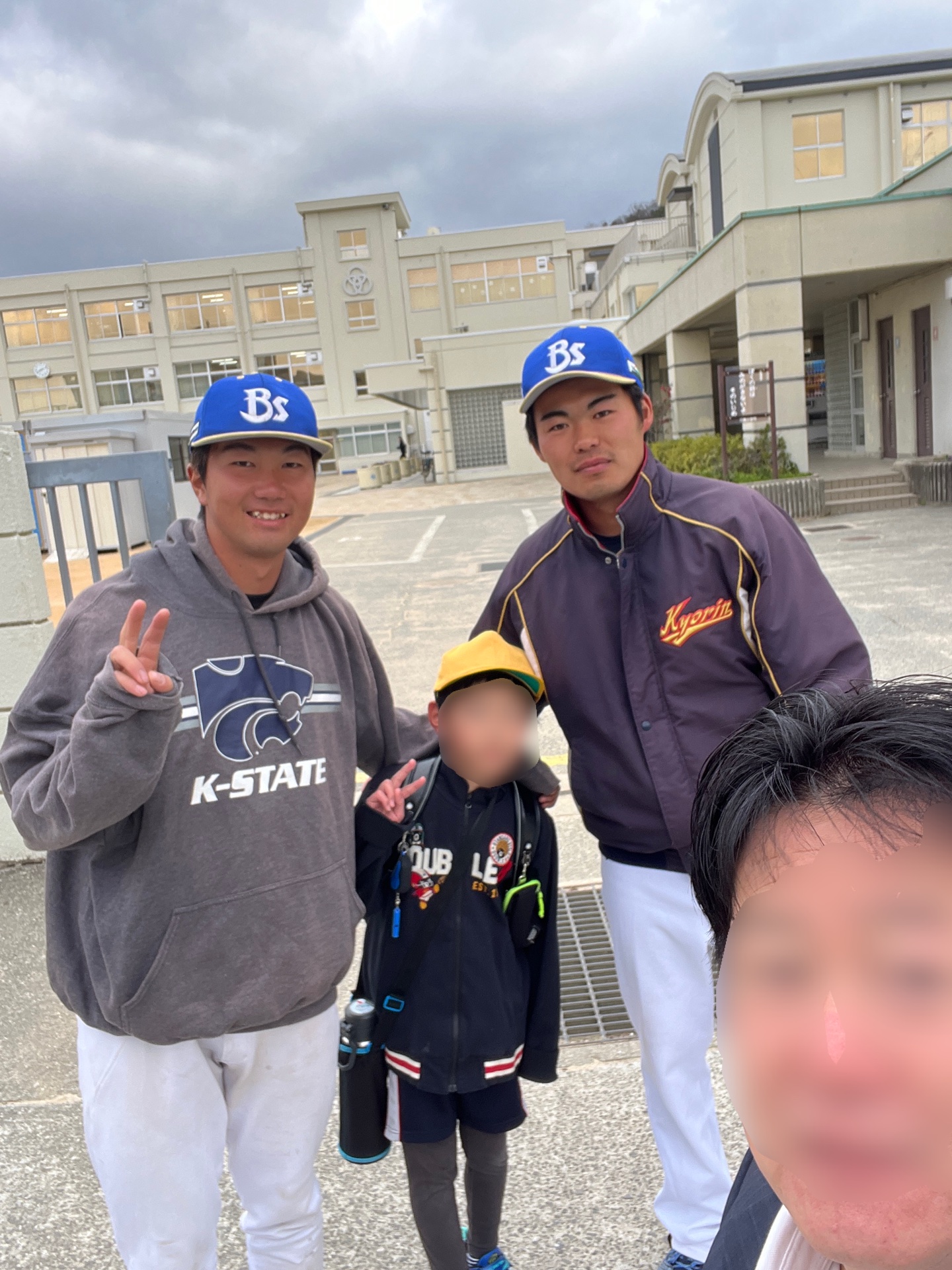 笑顔で迎えてくれる3