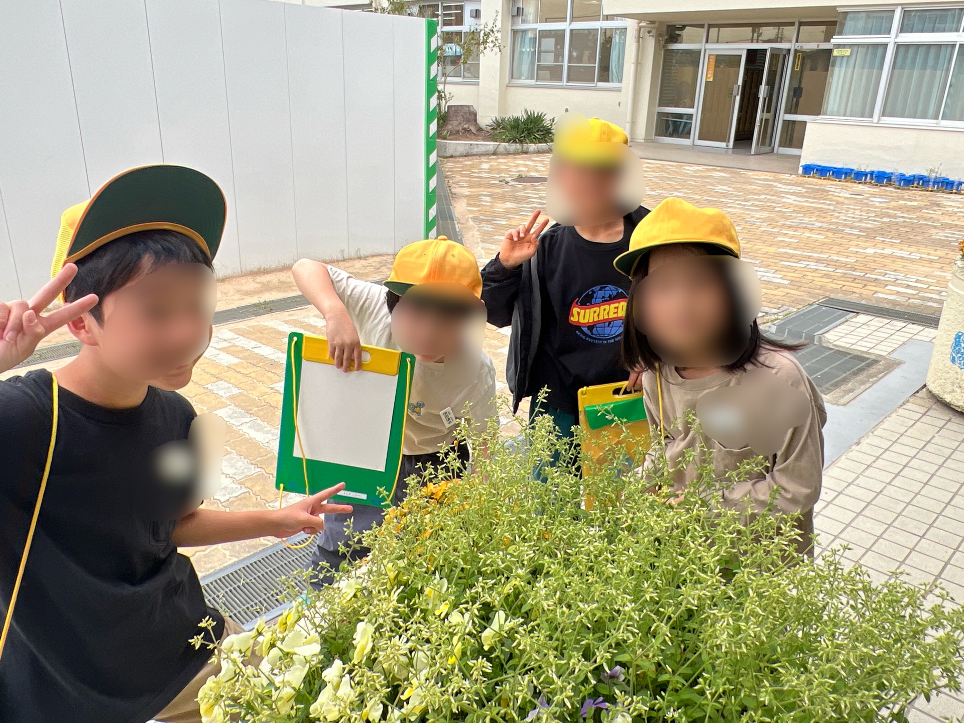 子どもたちの目線って、似ていますね