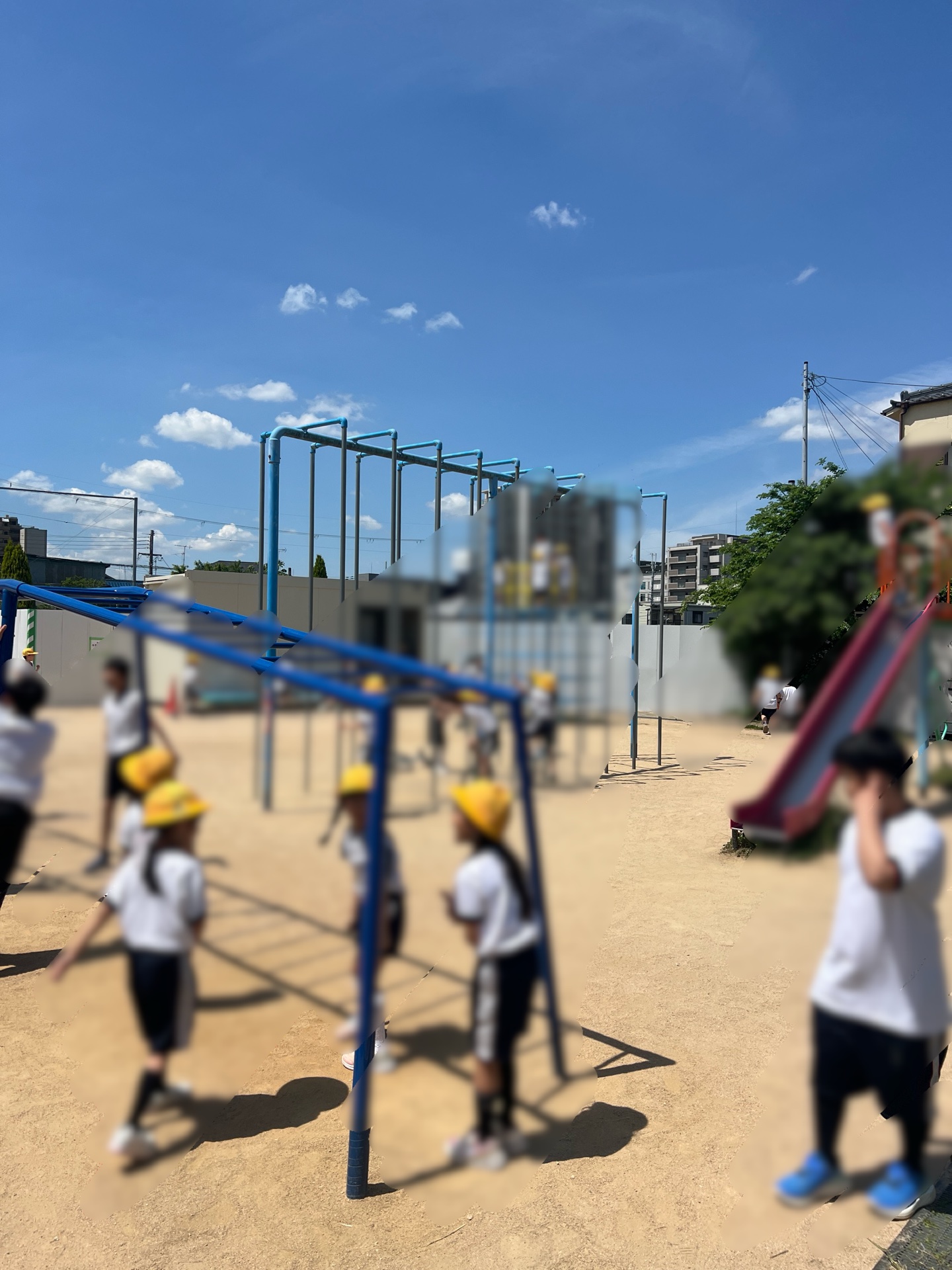 遊具は大人気