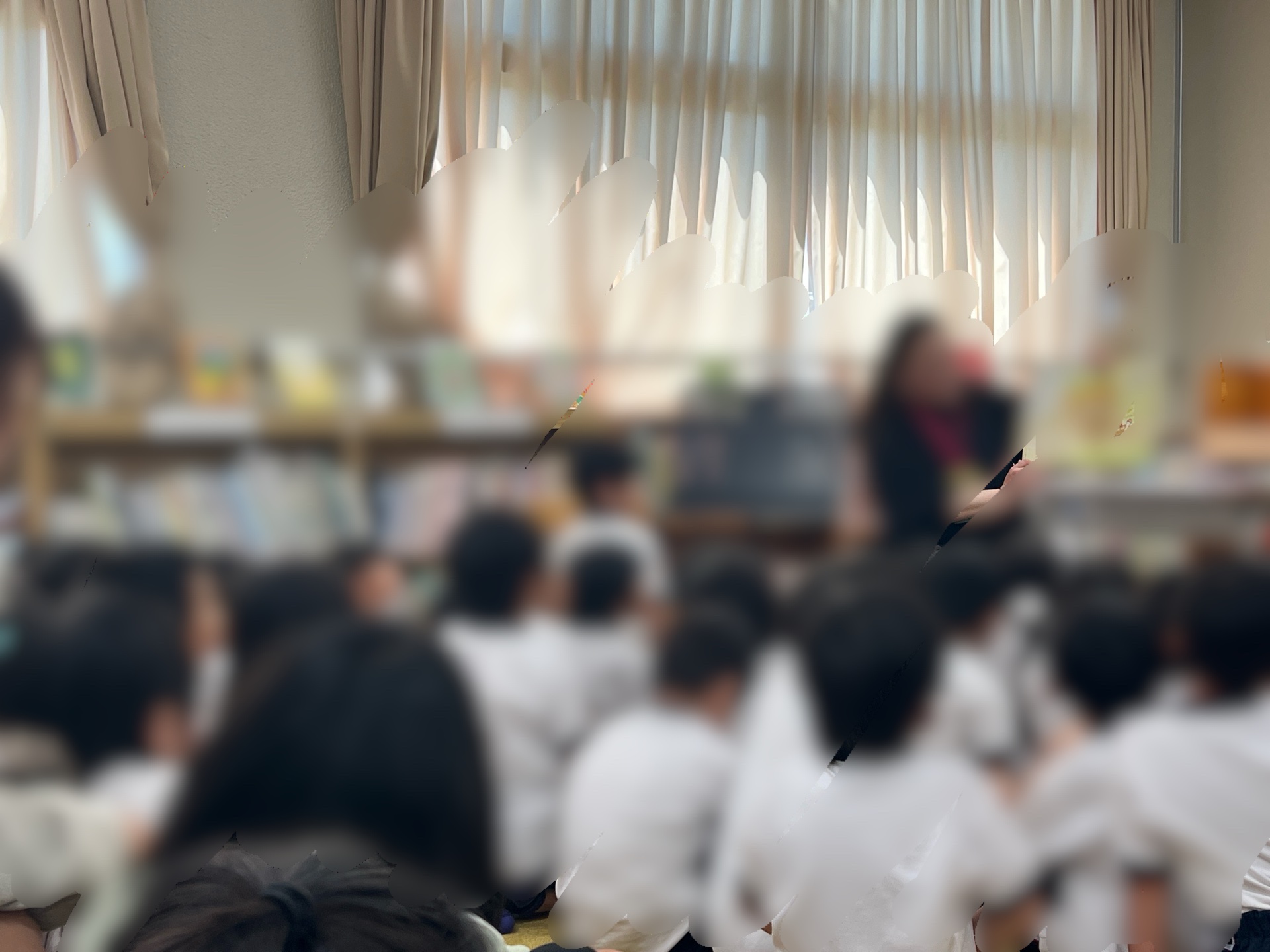 りいぶるさんによる読み聞かせです