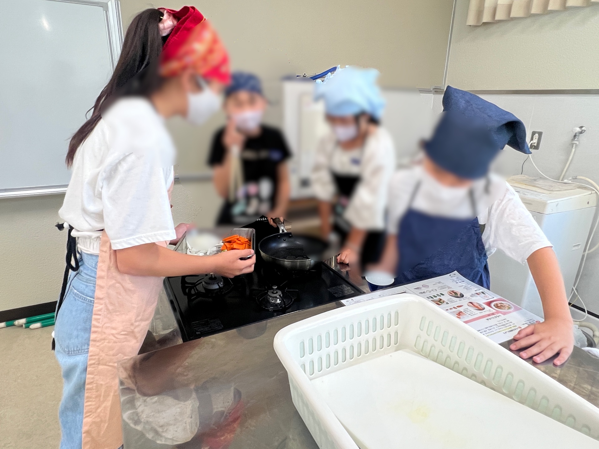 今から炒めるよう