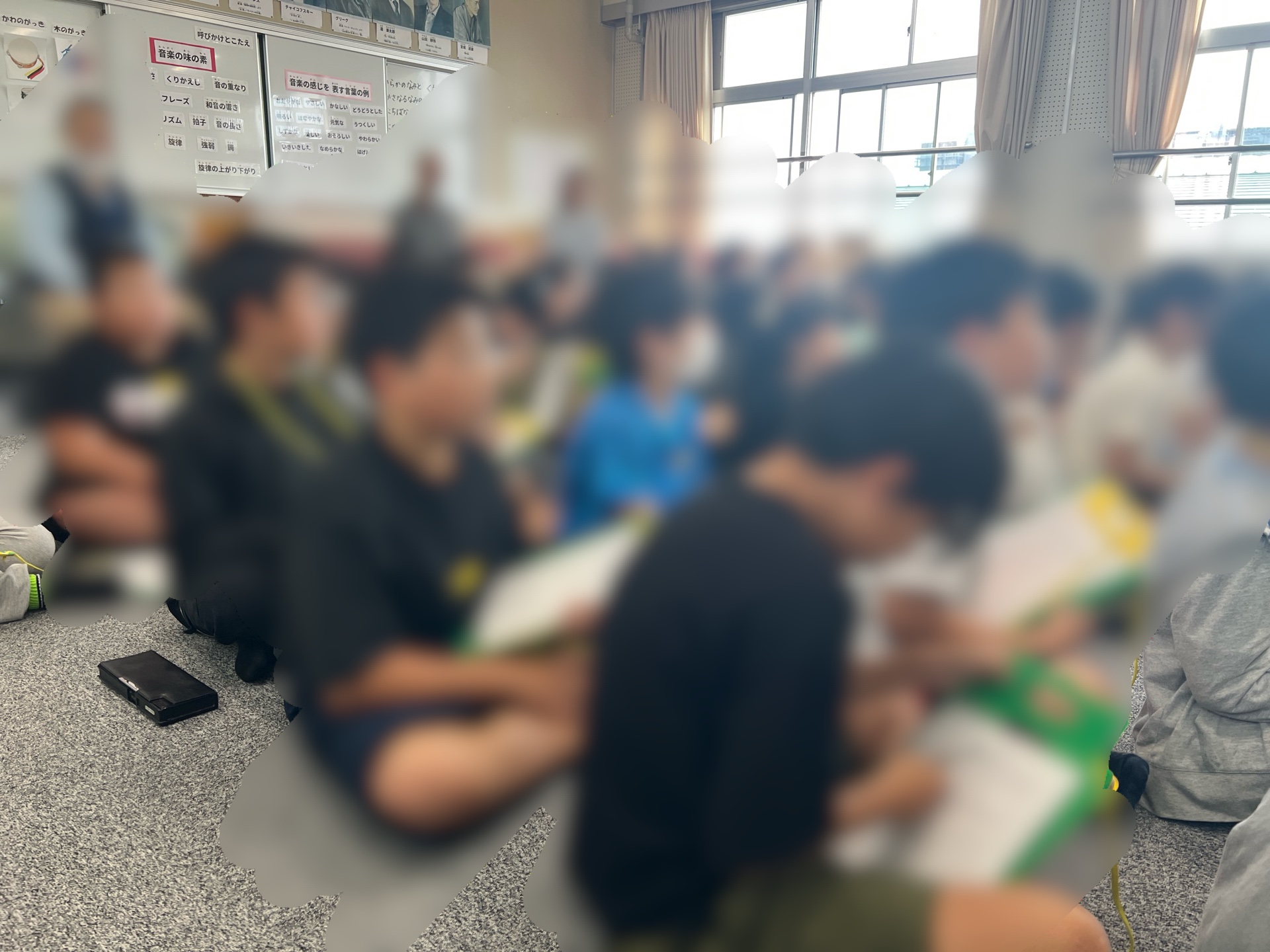 メモを取る指にも力が入る