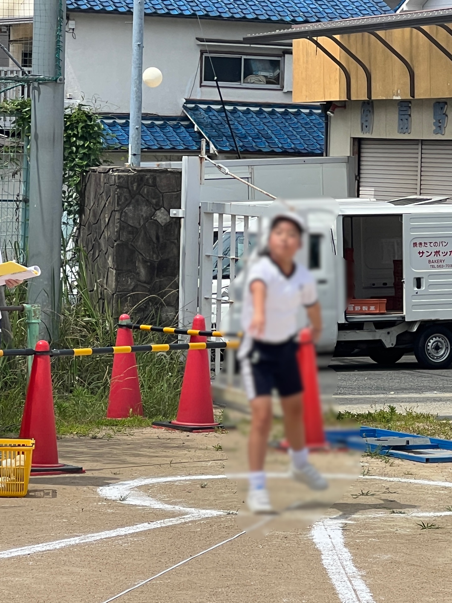 全員絵協力して測定し合います