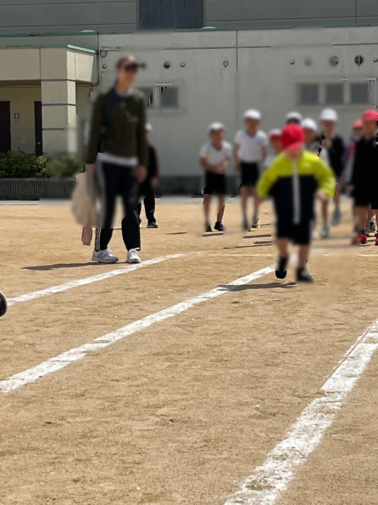 腕を振り、前傾姿勢がGOODです