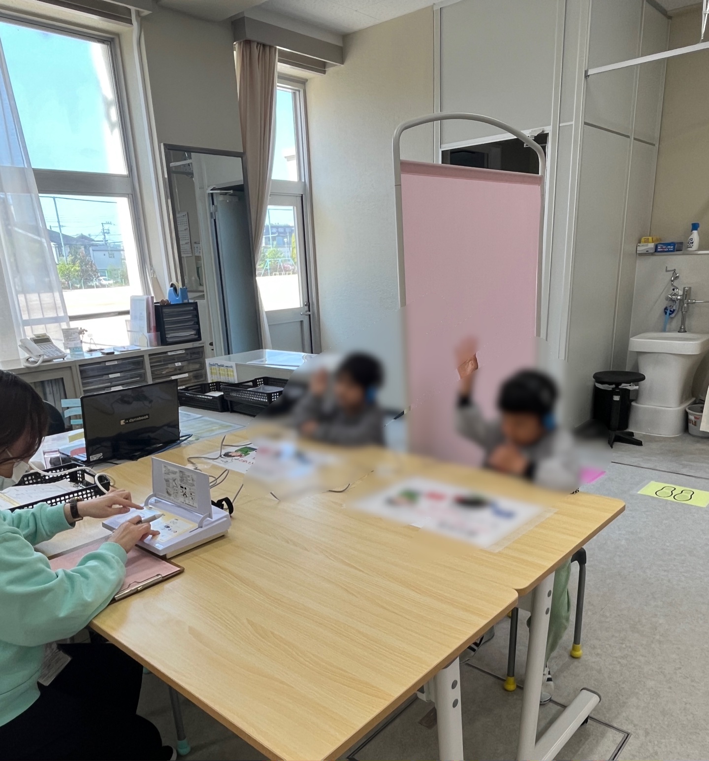 静まり返った中での検査中