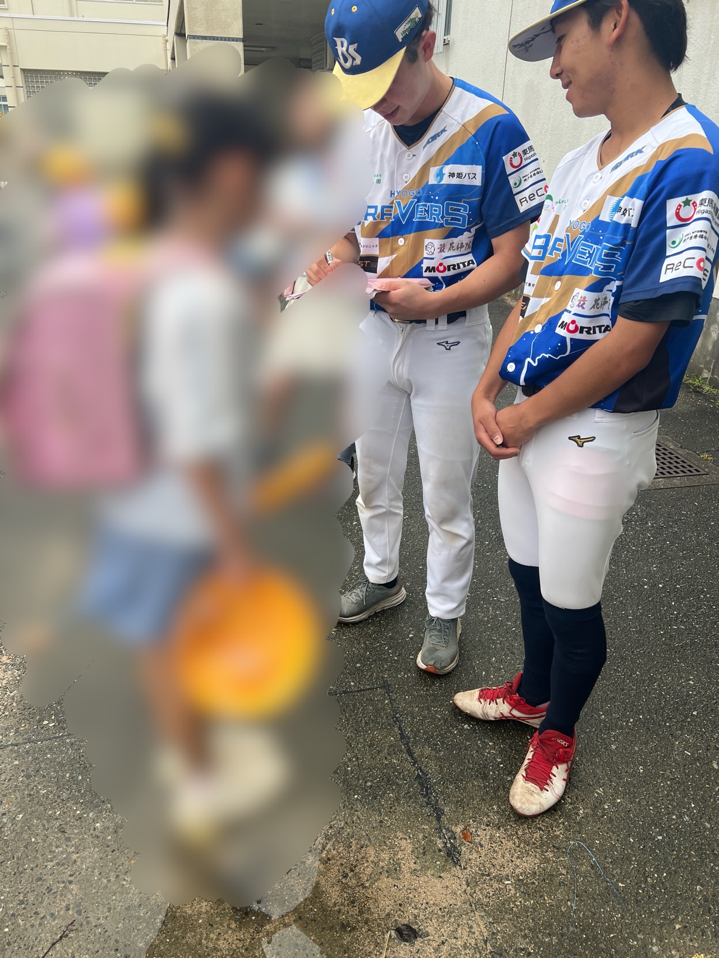 サインもねだっちゃう