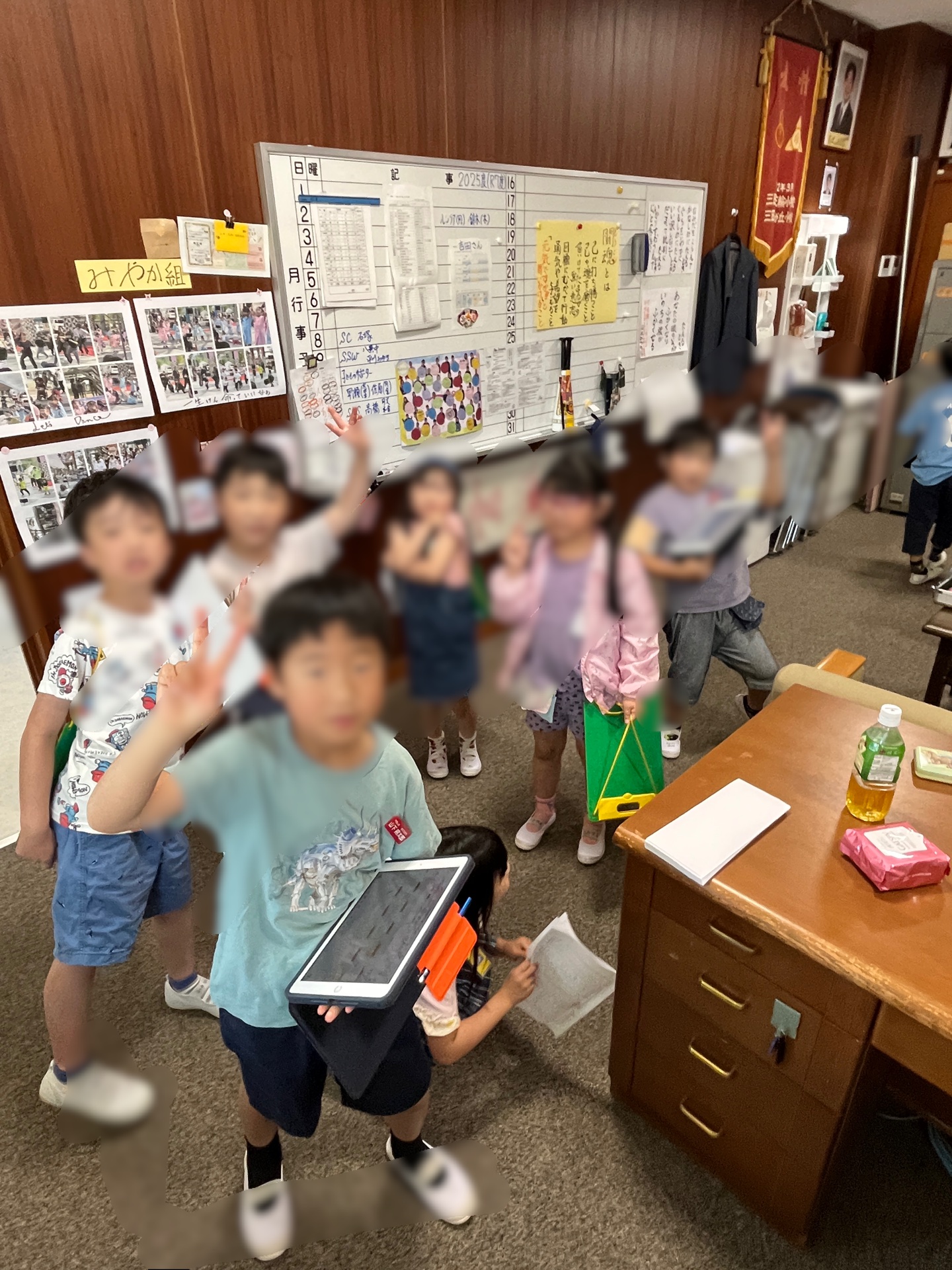 職員室と校長室はつながってるのか？