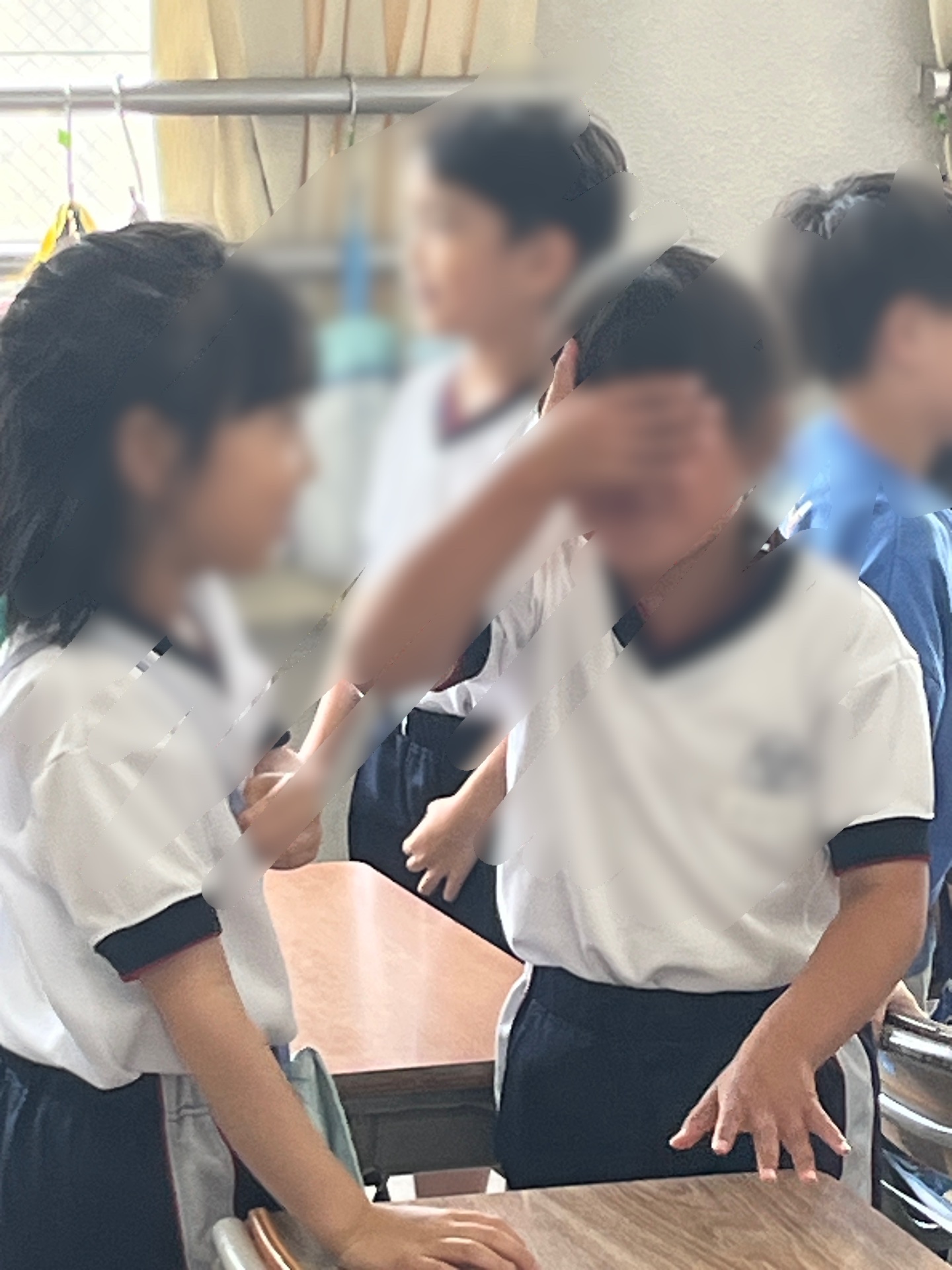 ジェスチャーもあって、たのしく英語でコミュニケーション中