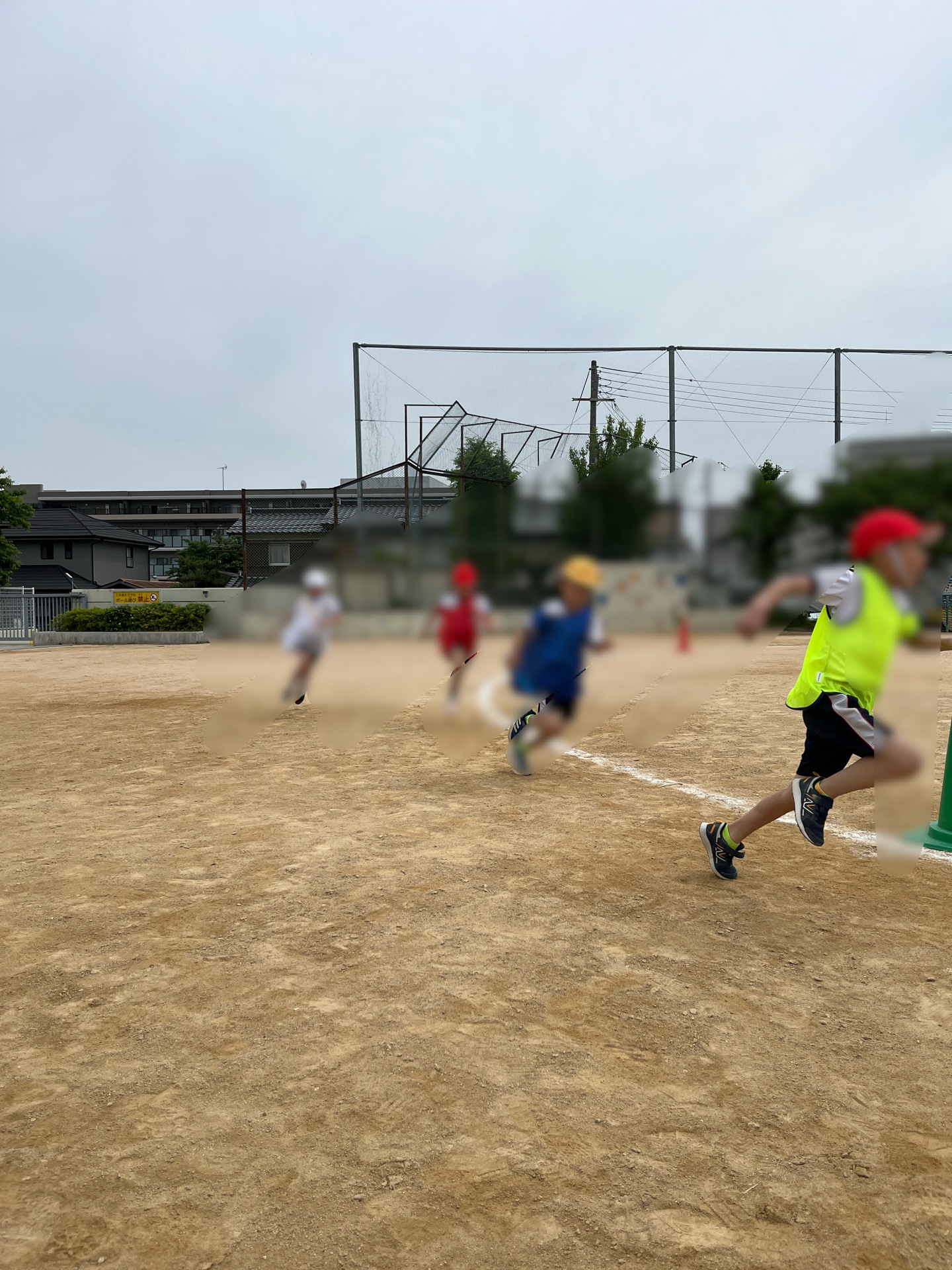 最終コーナーつっきる