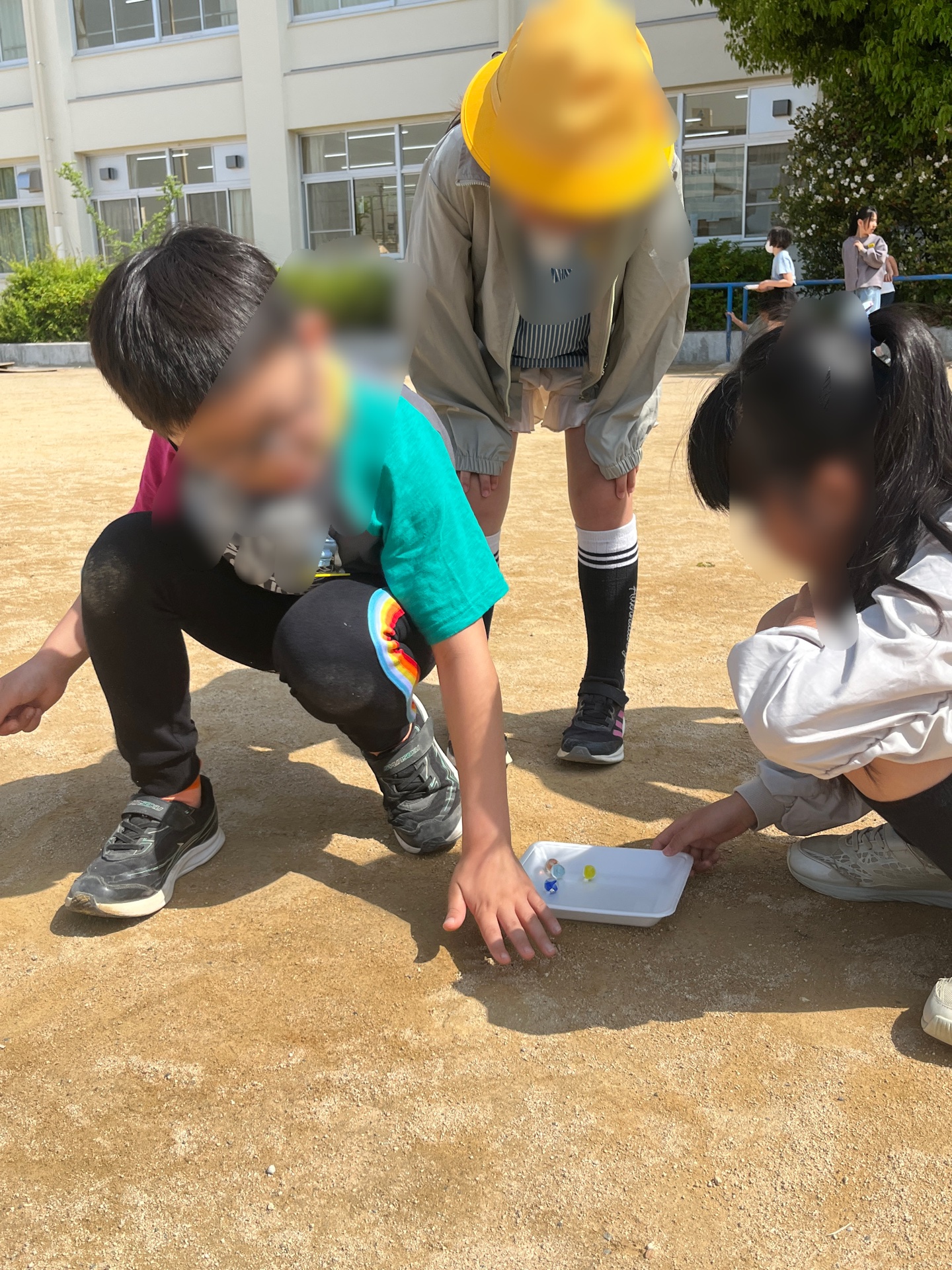 ビー玉で傾き確認、OK