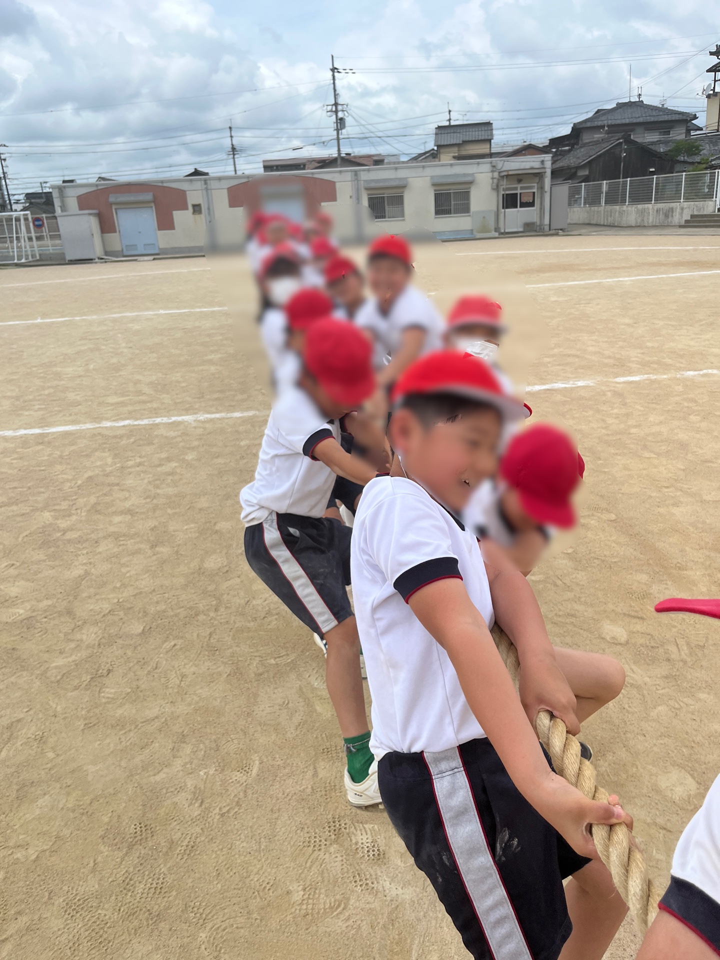 おりゃぁって、気合いの声が響きます