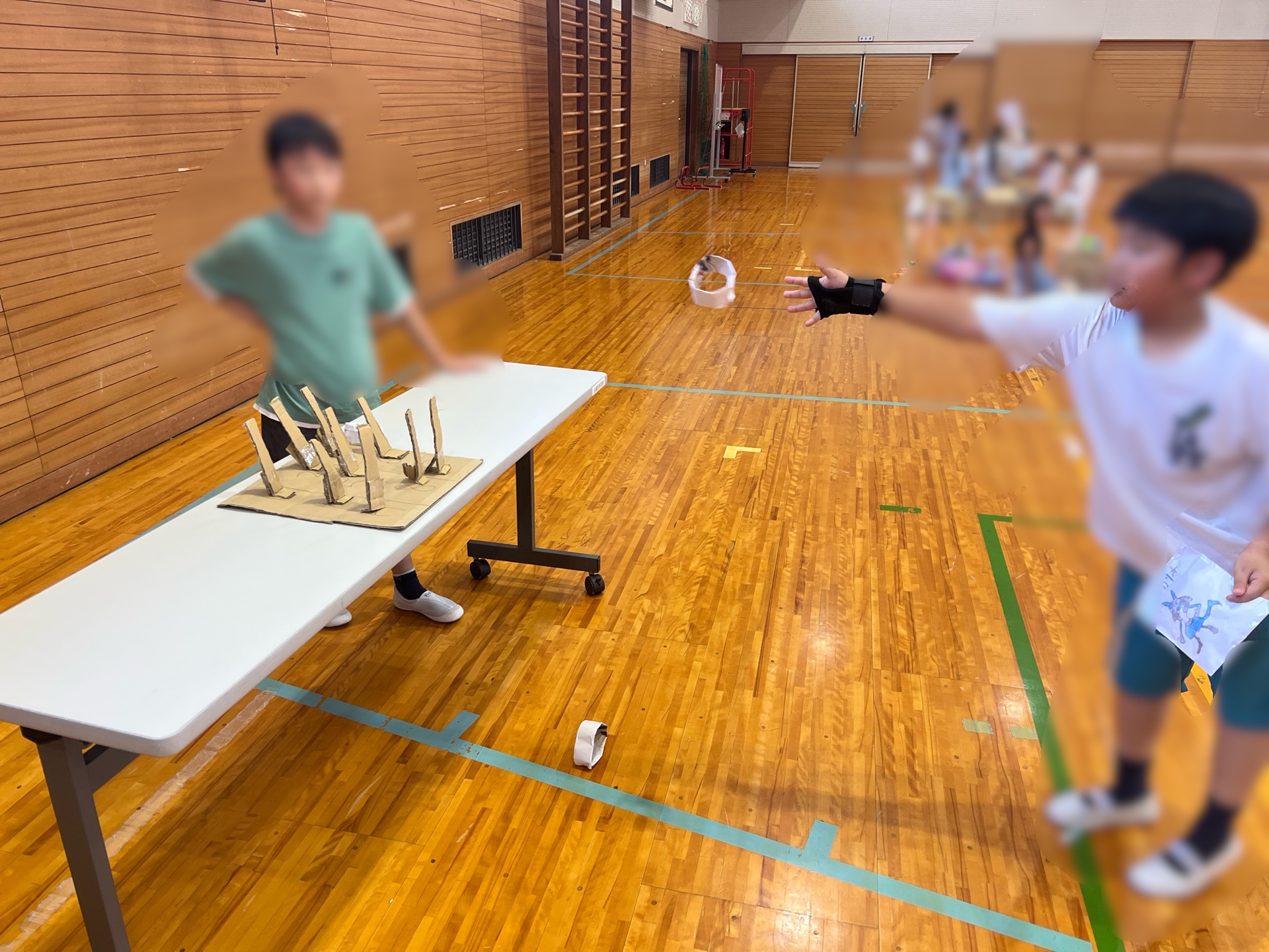 ひょい、ひょい、ひょいって