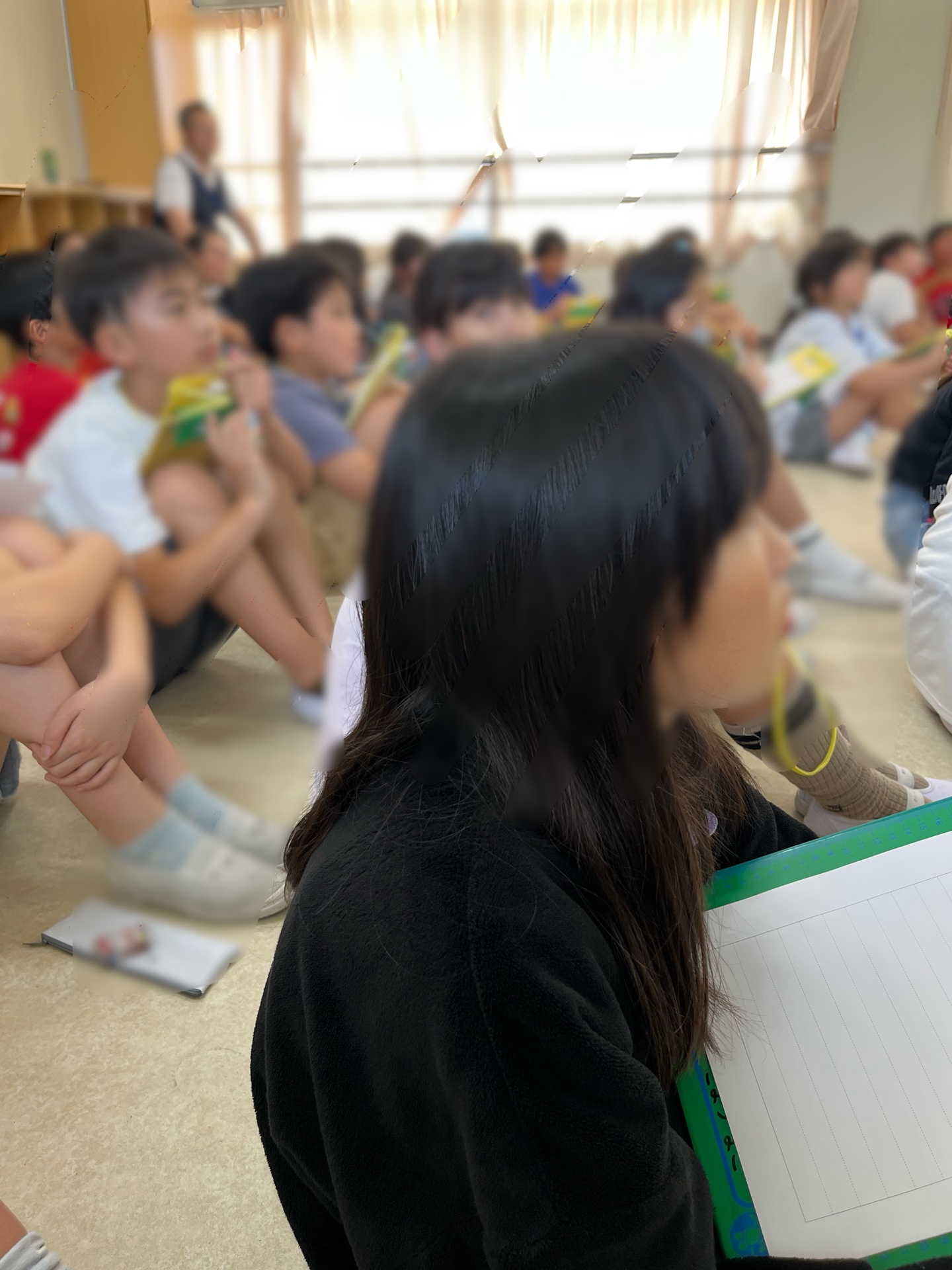 聴く表情がいい