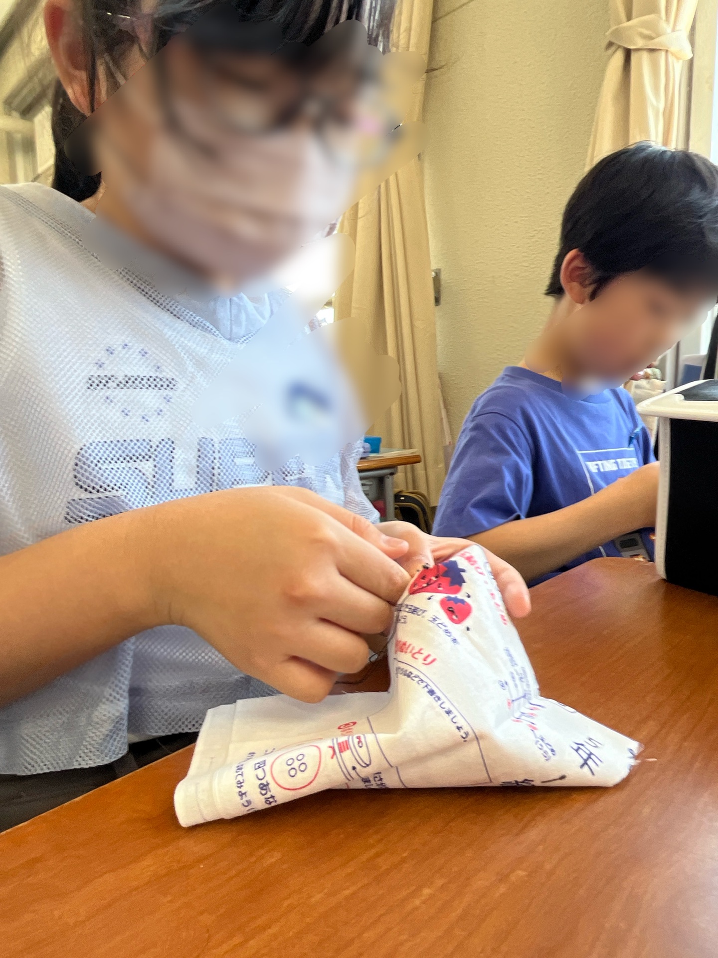 玉止め、玉結び2