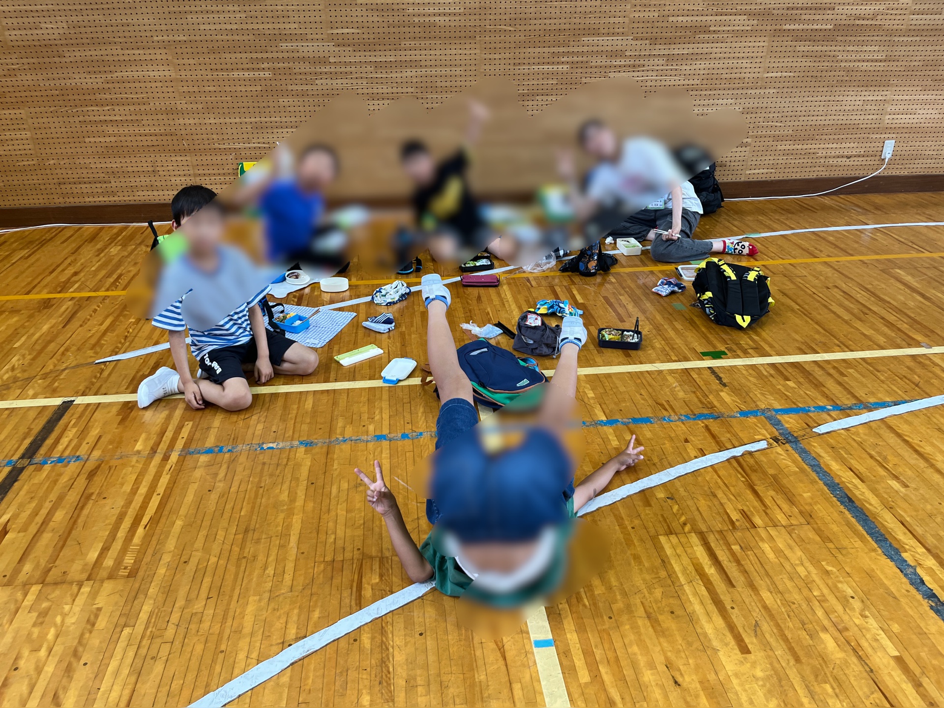 ごろんって、ピース