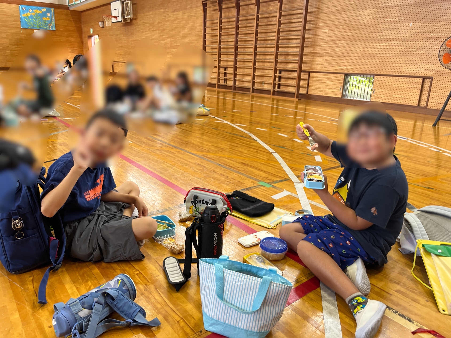 腹が減っては、学べませんから