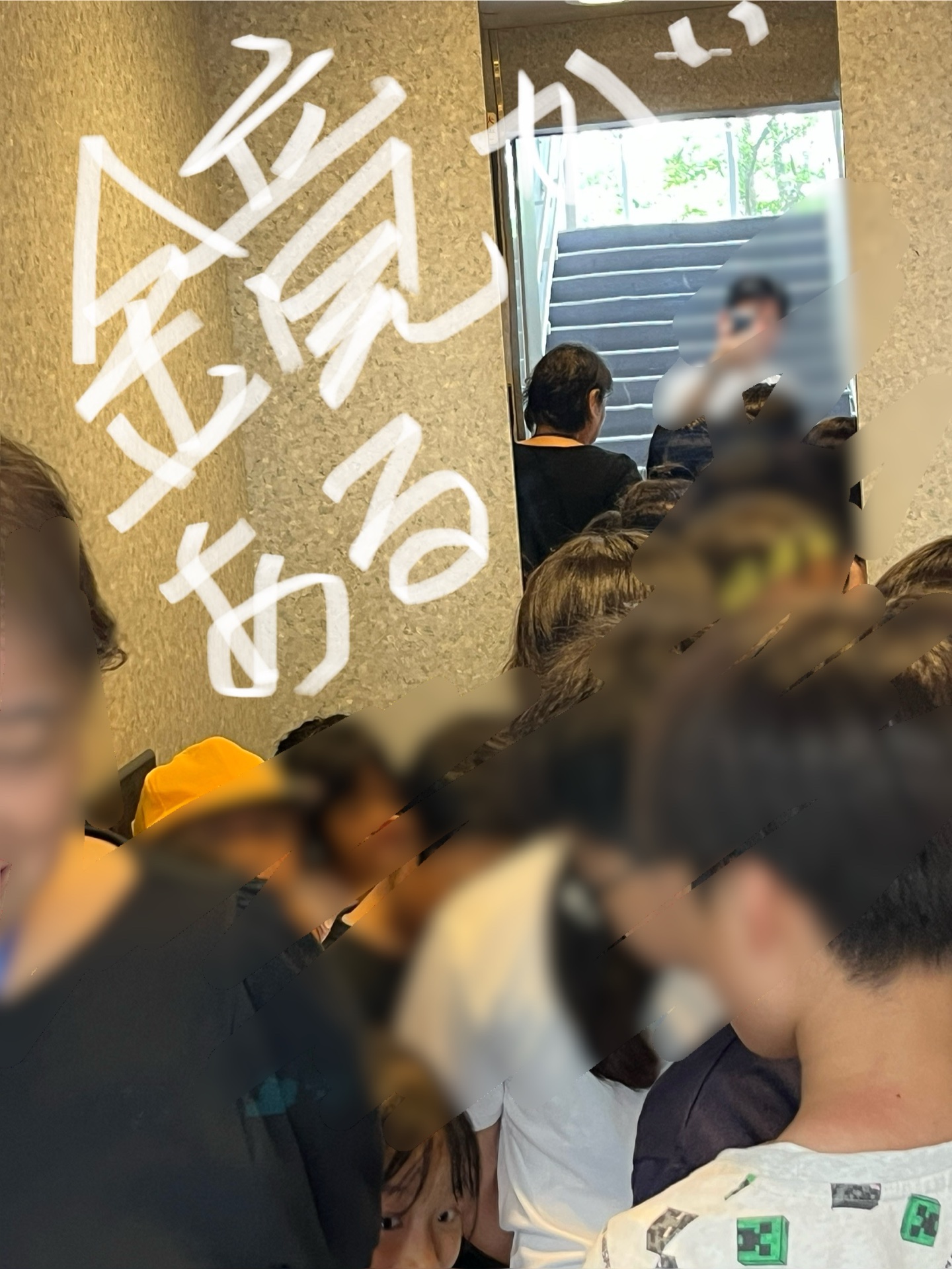 鏡があるのはなぜか、考えます