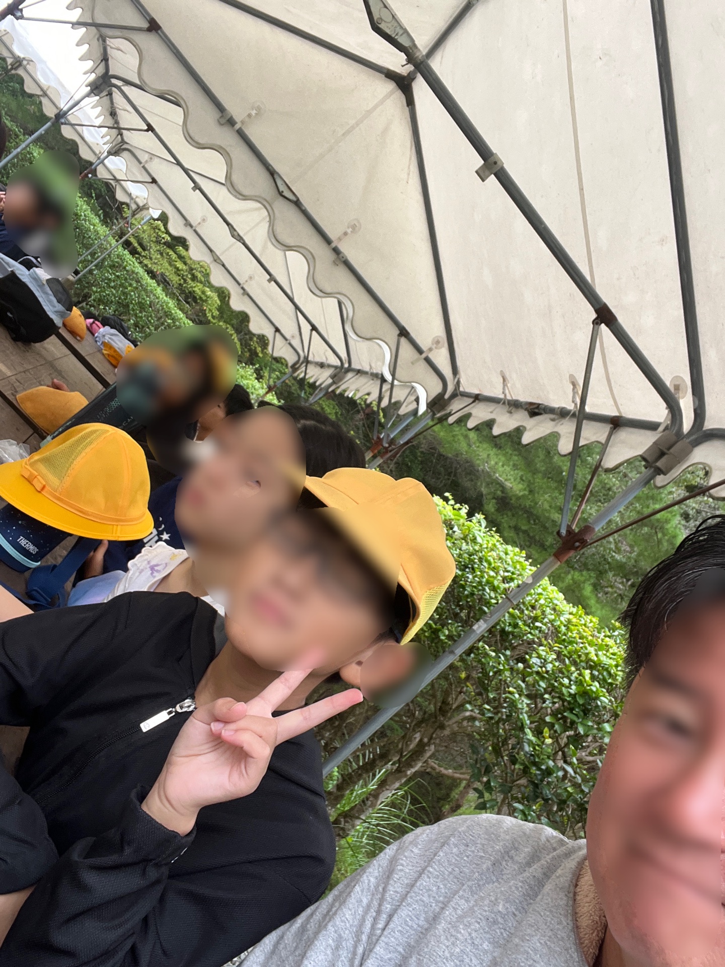 笑顔で