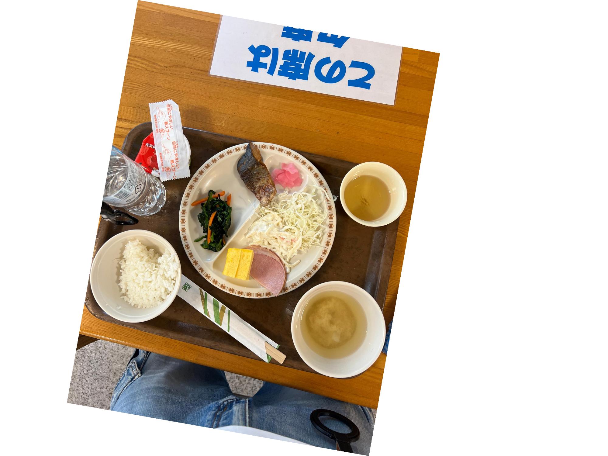集いの後は朝ごはん