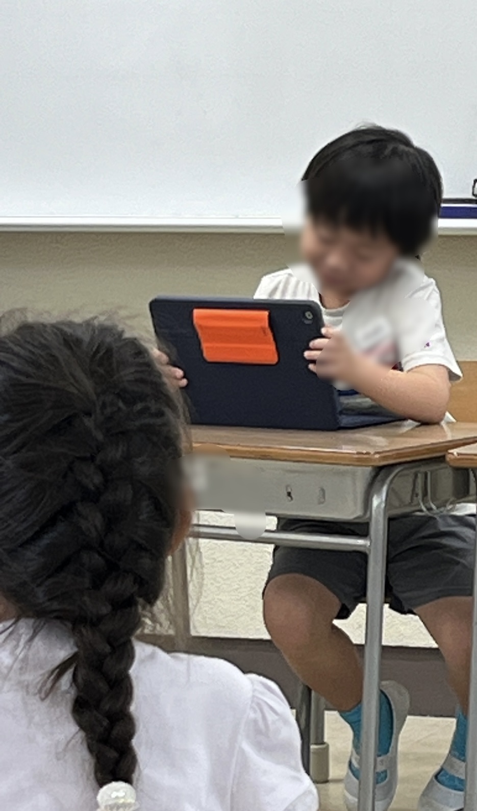 タブレットを使って発表