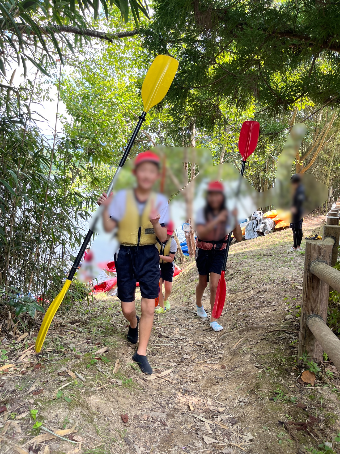 湖から上がってきました